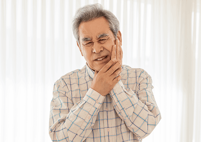 전신질환 환자의 치아 관리가 어려운 이유